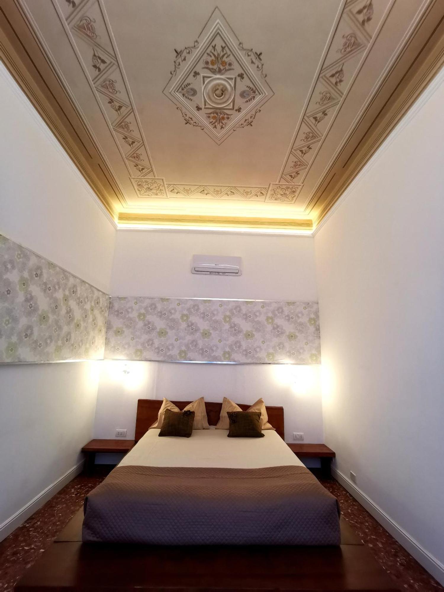 Tiritu Apartments Catania Exterior photo